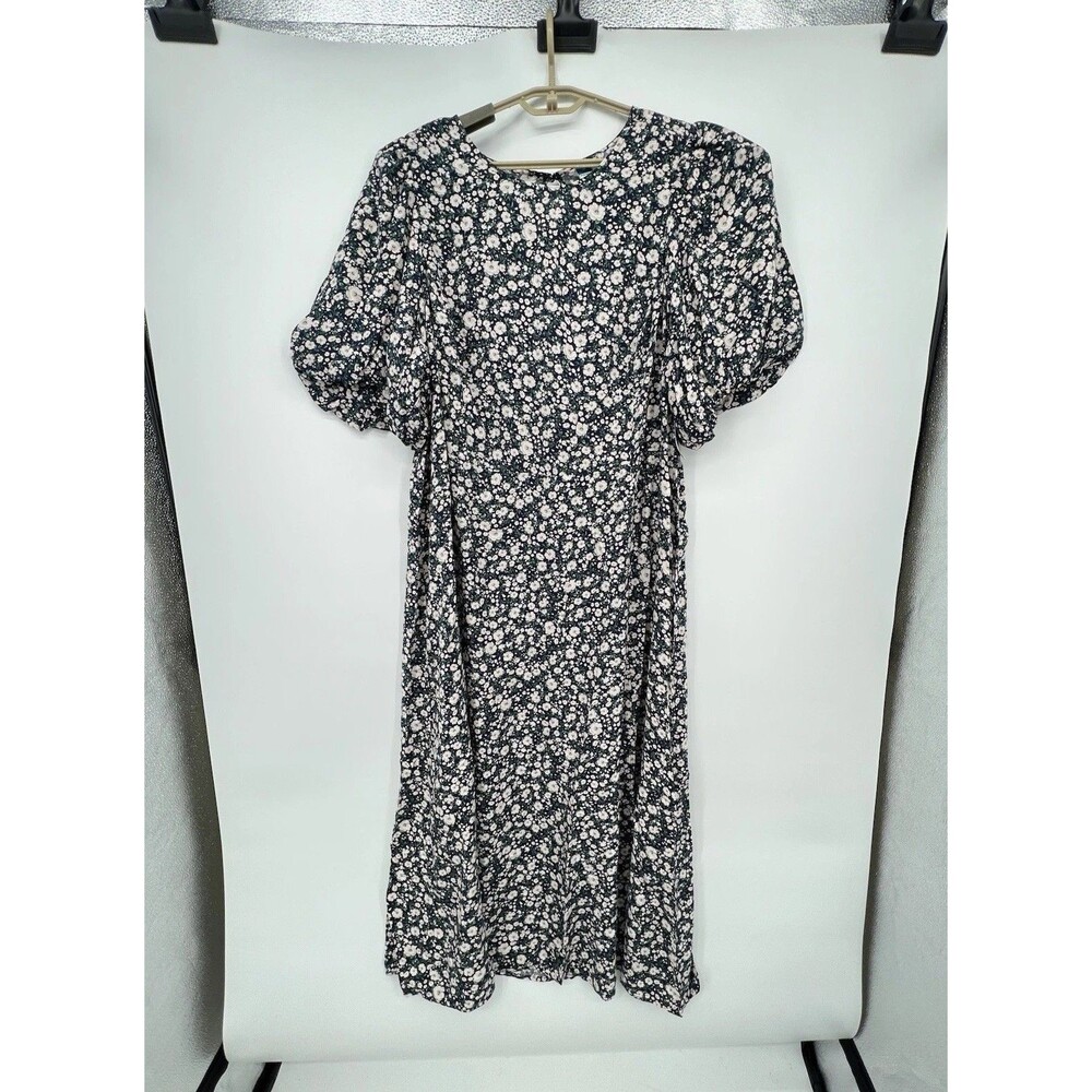 Old Navy Maxi Dress Womens Sz 4X Smocked Ditsy Floral Cottagecore Puff Sleeve